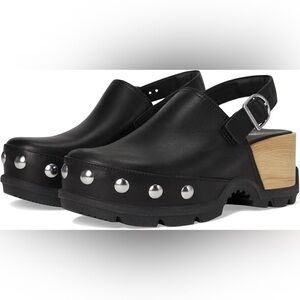 Sorel Black Leather Clogs